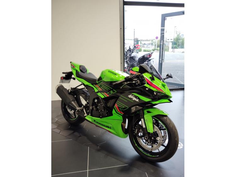 KAWASAKI ZX-6R 636
